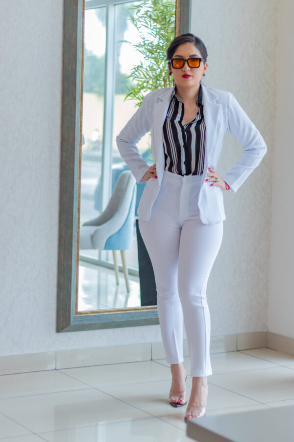 Chaqueta Camelia - Image 2
